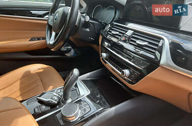 Седан BMW 5 Series 2017 в 