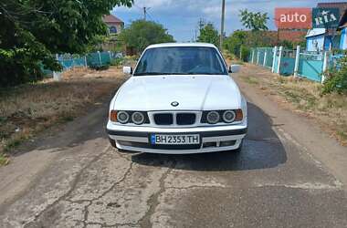 Седан BMW 5 Series 1995 в Одессе