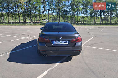 Седан BMW 5 Series 2013 в 