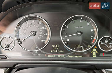 Седан BMW 5 Series 2013 в 