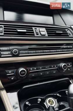 Седан BMW 5 Series 2012 в 