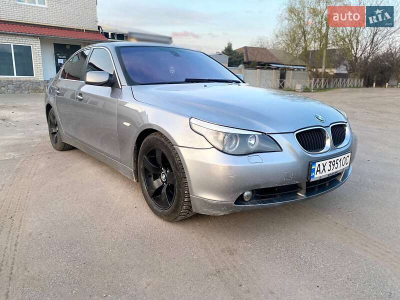 Седан BMW 5 Series 2003 в Харькове