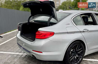 Седан BMW 5 Series 2018 в 