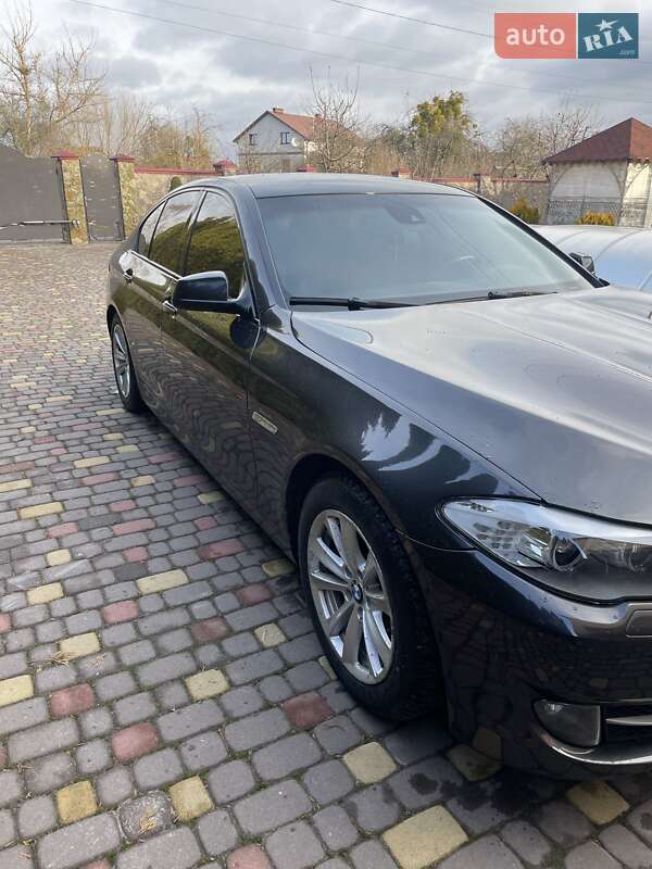 BMW 5 Series 2012
