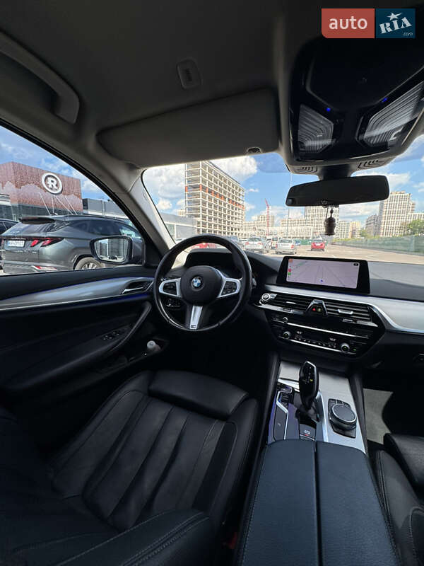 Седан BMW 5 Series 2020 в Києві