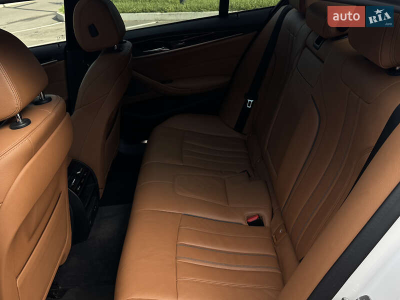 Седан BMW 5 Series 2020 в Кропивницком фото 11 Седан BMW 5 Series 2020 в Кропивницком