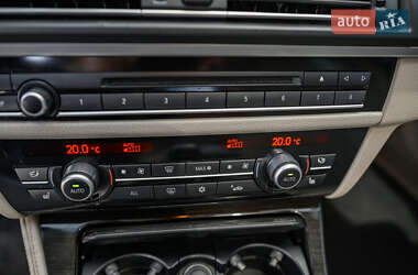 Седан BMW 5 Series 2013 в 
