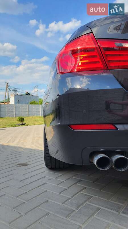 Седан BMW 5 Series 2010 в Харькове