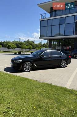 Седан BMW 5 Series 2019 в Ужгороді