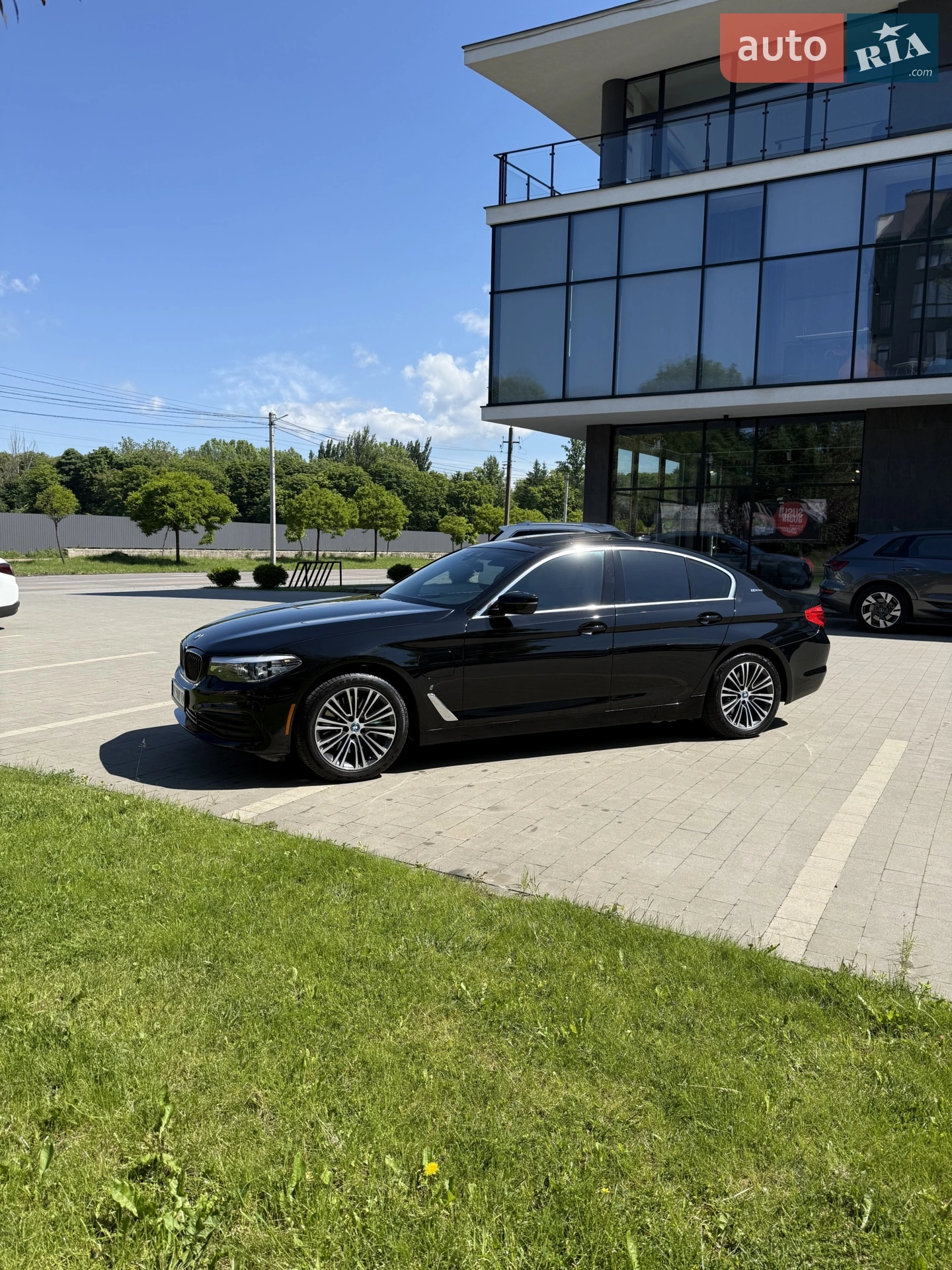 2019 BMW 5er - мініатюра 2