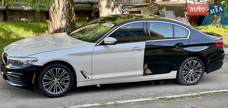 Седан BMW 5 Series 2020 в Львові