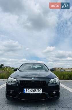 Седан BMW 5 Series 2012 в 