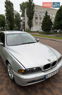 Седан BMW 5 Series 2000 в Броварах