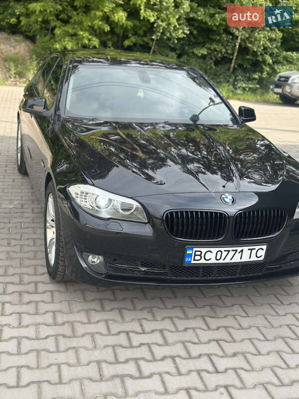 BMW 5 Series 2010
