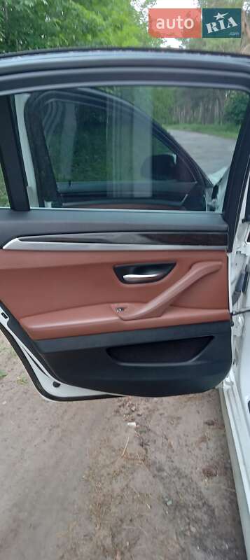 Седан BMW 5 Series 2013 в Кропивницькому
