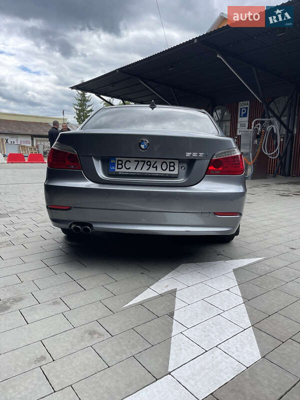 Седан BMW 5 Series 2007 в Львове