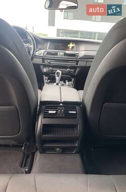 Седан BMW 5 Series 2016 в 