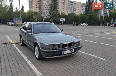 Седан BMW 5 Series 1992 в 