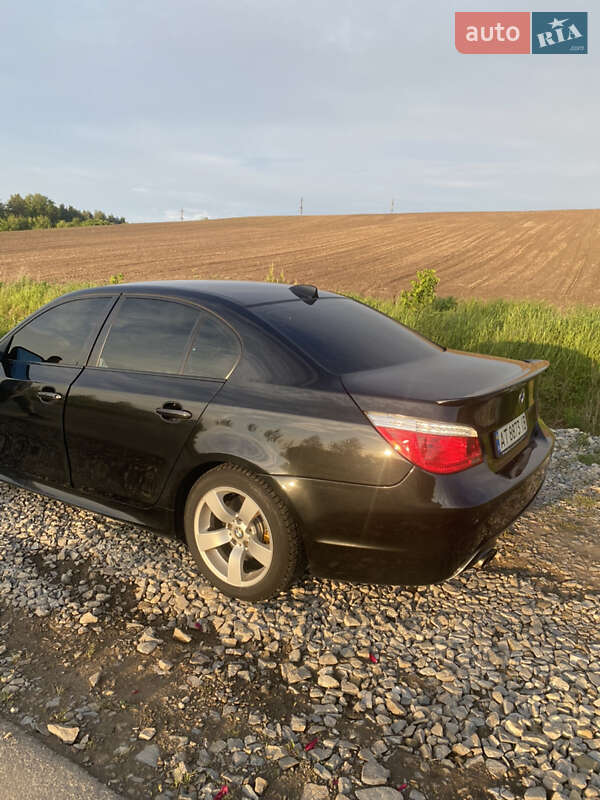 Седан BMW 5 Series 2004 в Ивано-Франковске