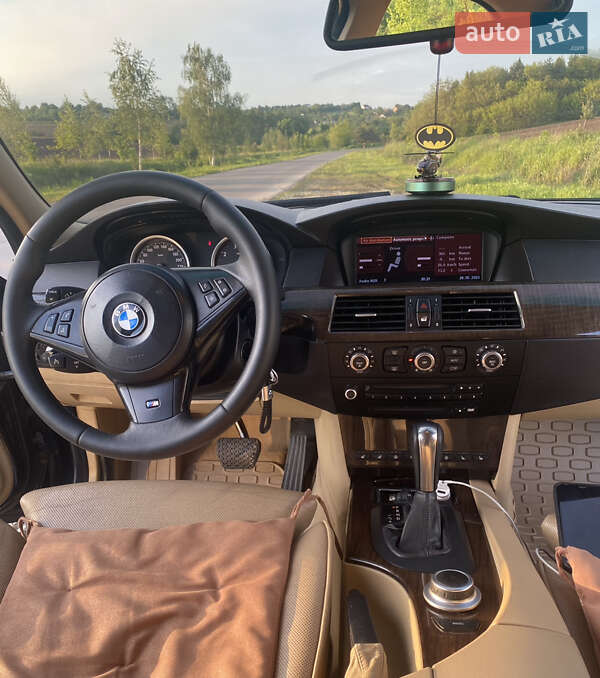 Седан BMW 5 Series 2004 в Ивано-Франковске