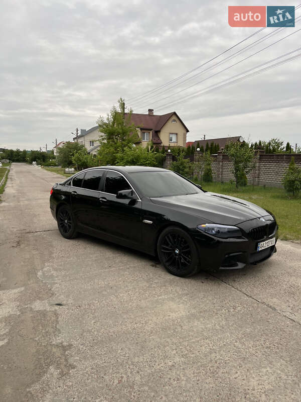 Седан BMW 5 Series 2011 в 