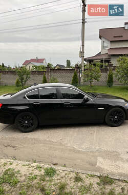 Седан BMW 5 Series 2011 в 