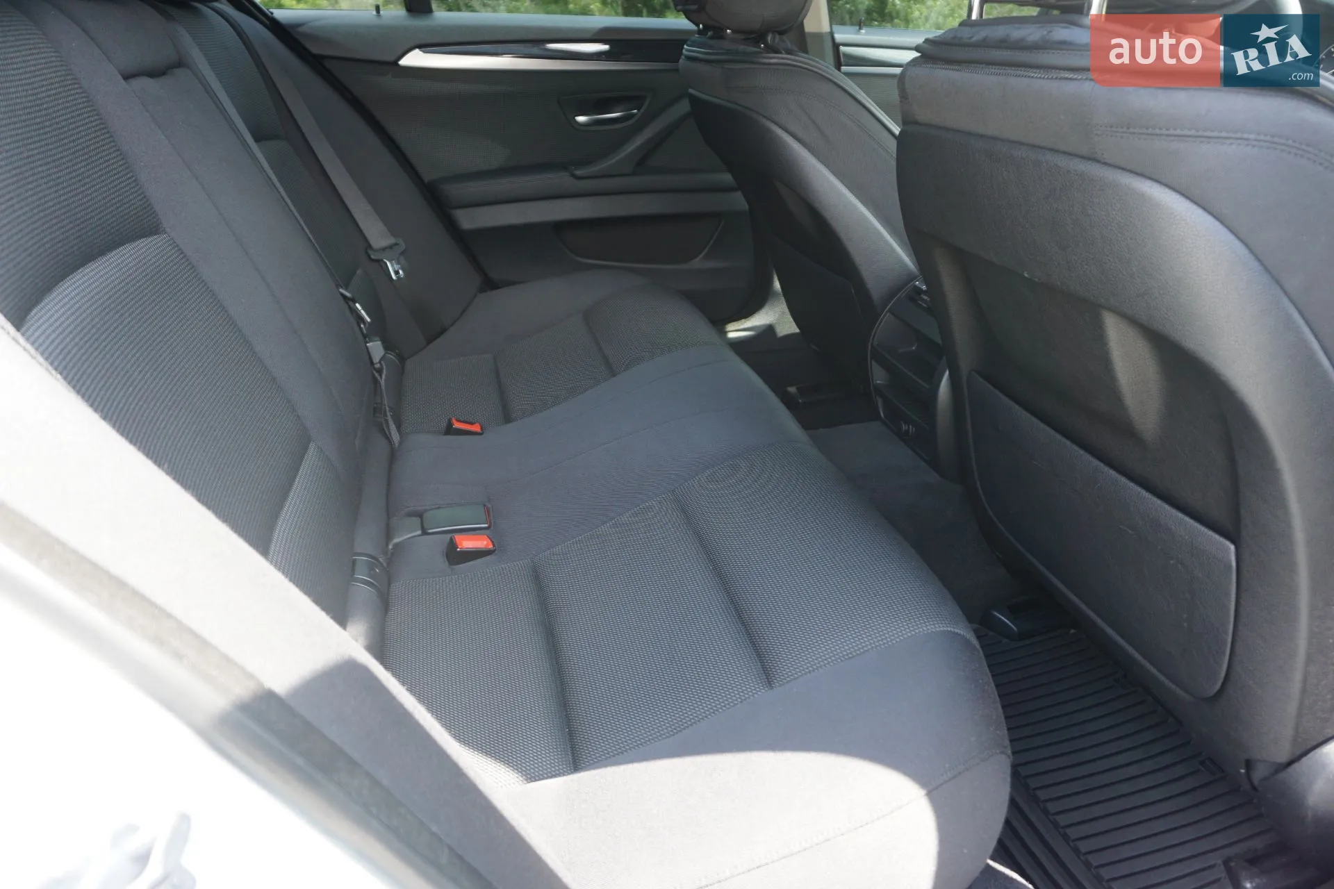 2013 BMW 5er - мініатюра 21