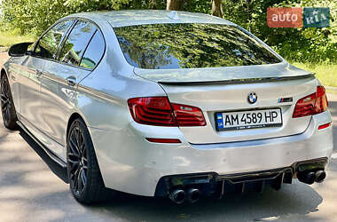 Седан BMW 5 Series 2015 в 