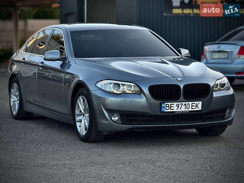 Седан BMW 5 Series 2012 в Запорожье