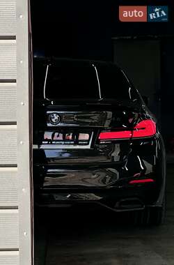 Седан BMW 5 Series 2018 в 