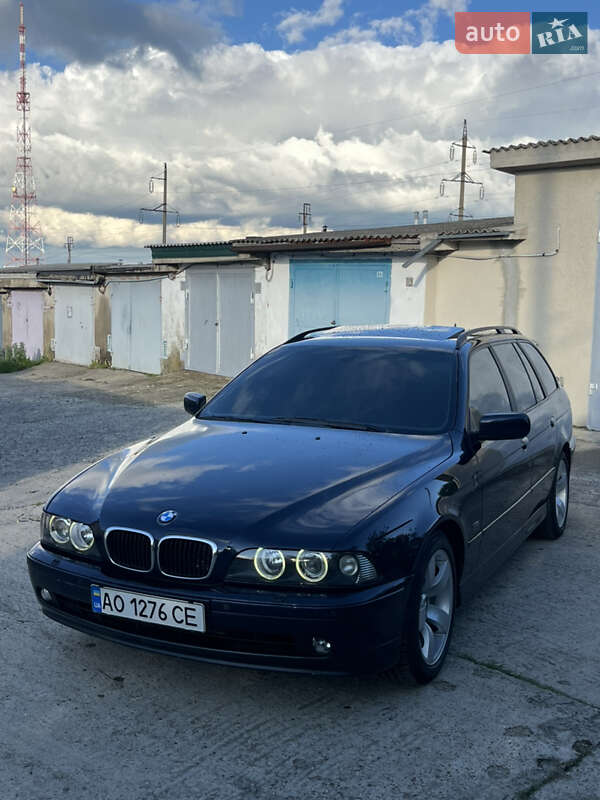 Универсал BMW 5 Series 2001 в Новоднестровске
