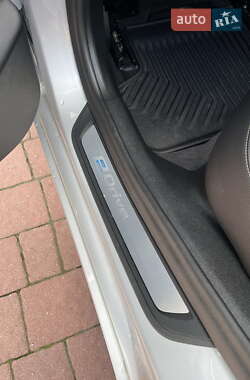 Седан BMW 5 Series 2018 в 