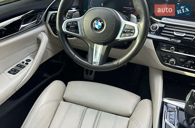 Седан BMW 5 Series 2019 в 