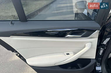Седан BMW 5 Series 2019 в 