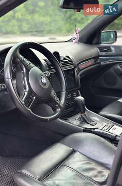 Седан BMW 5 Series 2002 в 