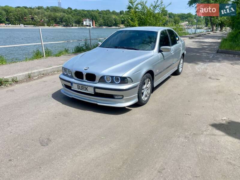 Седан BMW 5 Series 1996 в Кропивницком