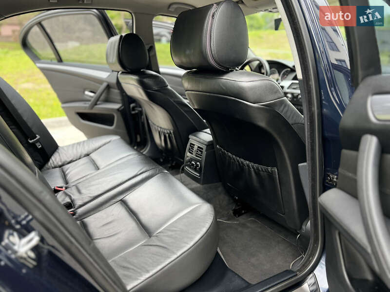 Седан BMW 5 Series 2007 в Новояворовске