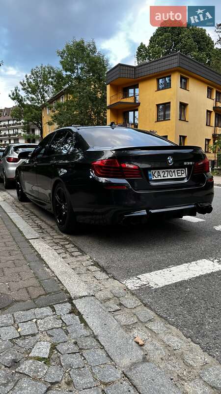 Седан BMW 5 Series 2014 в Кременчуці
