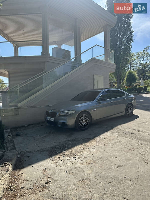 Седан BMW 5 Series 2012 в Киеве