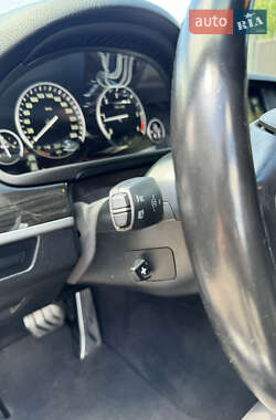 Седан BMW 5 Series 2011 в 