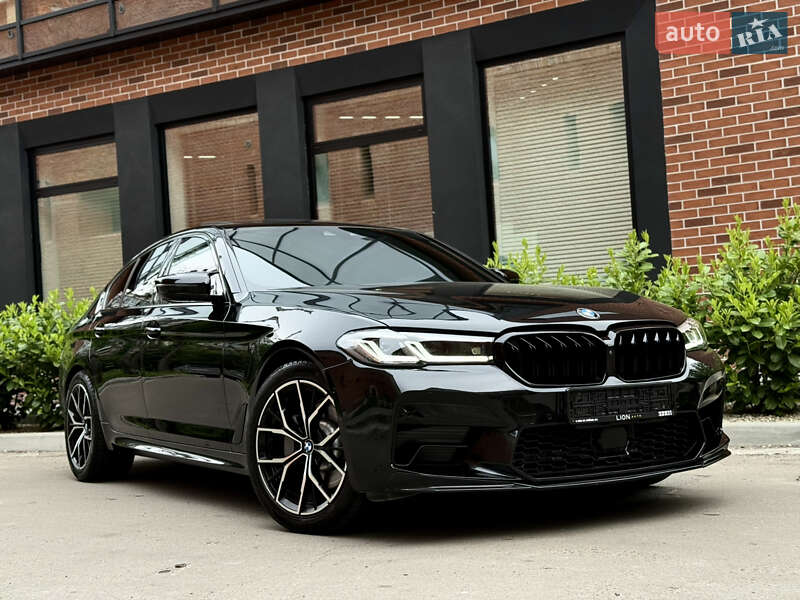 BMW 5 Series 2019