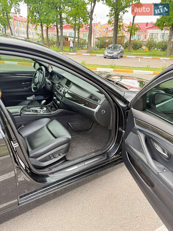 Седан BMW 5 Series 2012 в Києві фото 14 Седан BMW 5 Series 2012 в Києві