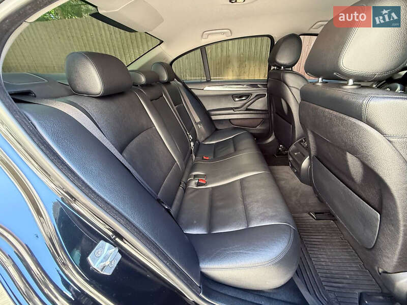 Седан BMW 5 Series 2015 в Одессе