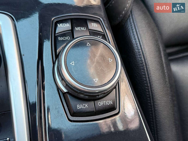 Седан BMW 5 Series 2015 в Одессе