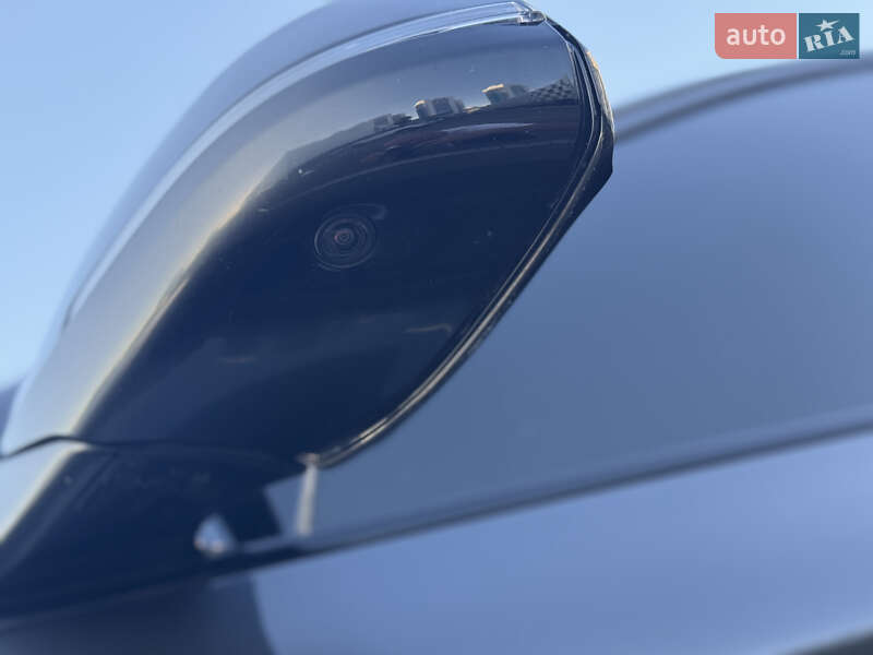 Седан BMW 5 Series 2015 в Одесі