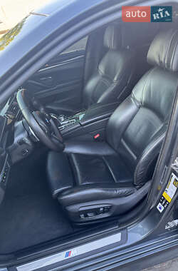 Седан BMW 5 Series 2015 в 