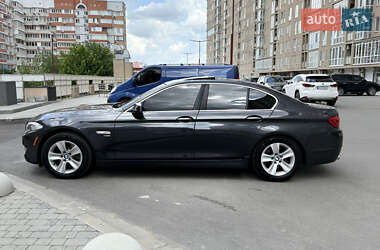 Седан BMW 5 Series 2012 в 