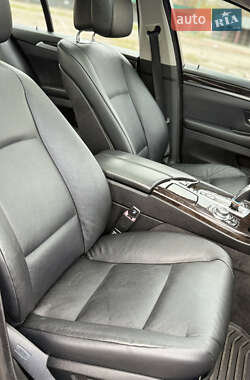 Седан BMW 5 Series 2012 в 