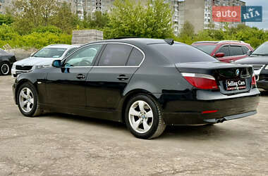 Седан BMW 5 Series 2005 в 
