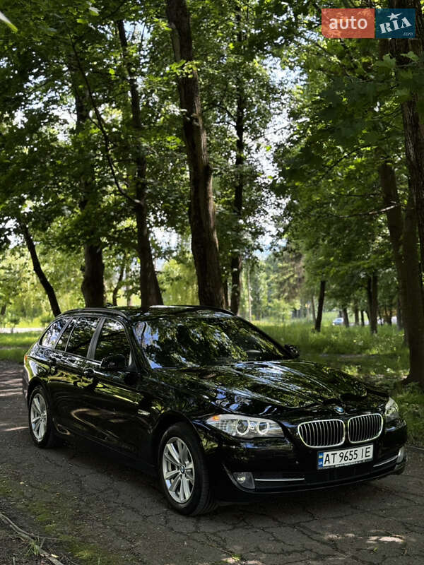 Универсал BMW 5 Series 2012 в Калуше